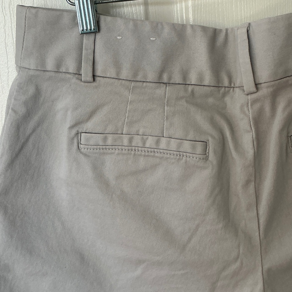 Loft Riviera 6” Shorts - Picture 3 of 13
